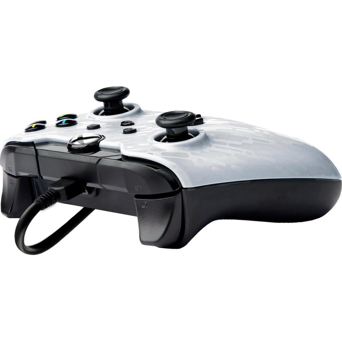 Xbox one hot sale wireless controller wired